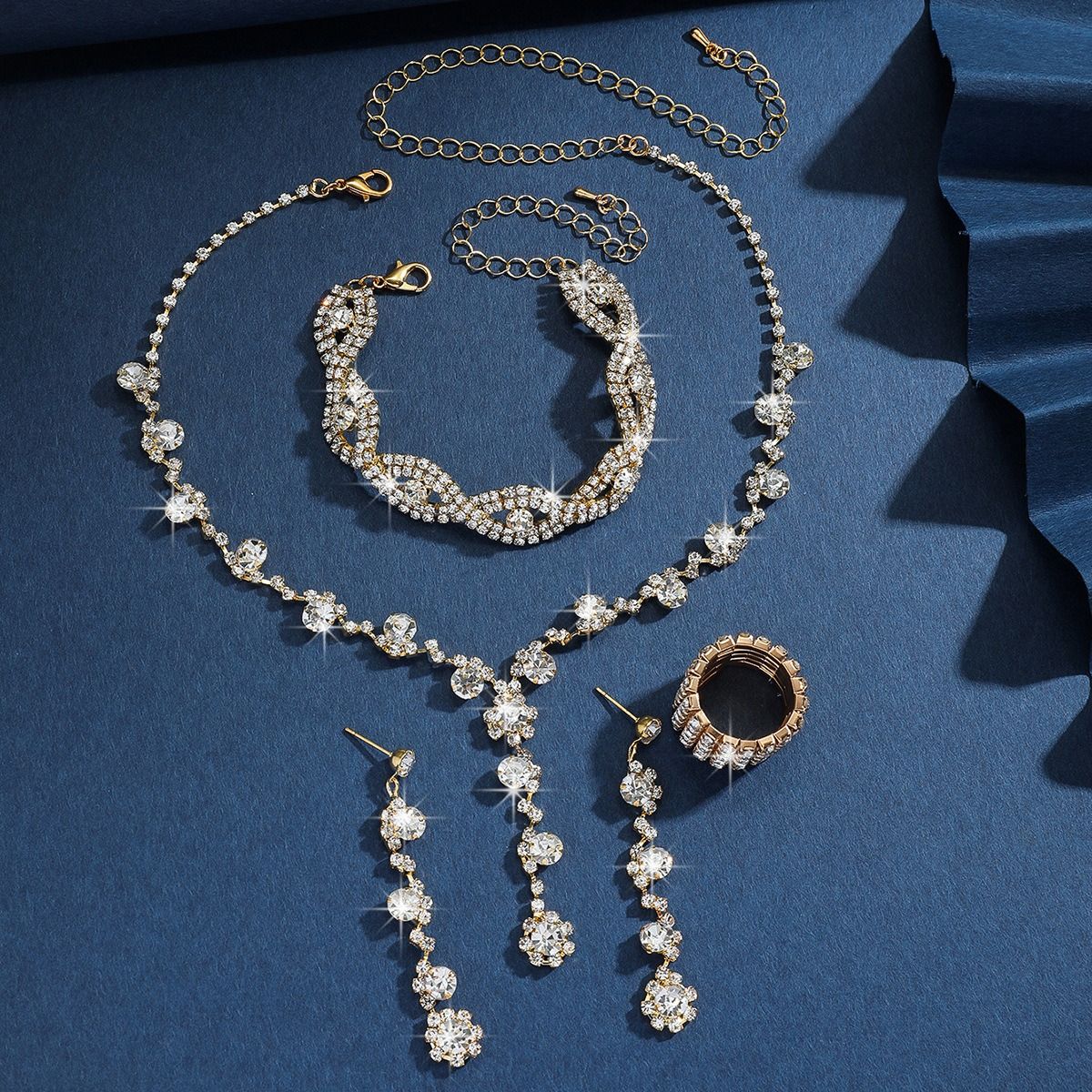 Bridal accessories Necklace Bracelet earrings four-piece set/three-piece set/two-piece set Niche high-end fashion commuter jewelry set dress all matching jewelry