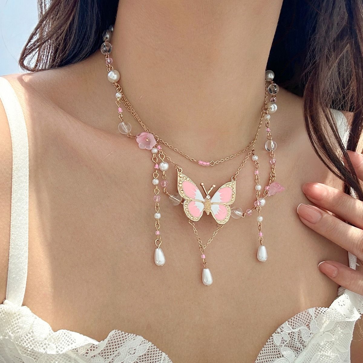 African cross-border multi-style accessories Fresh sweet pastoral design sense Pearl Sweet cool y2k Butterfly choker summer Dopamine necklace women