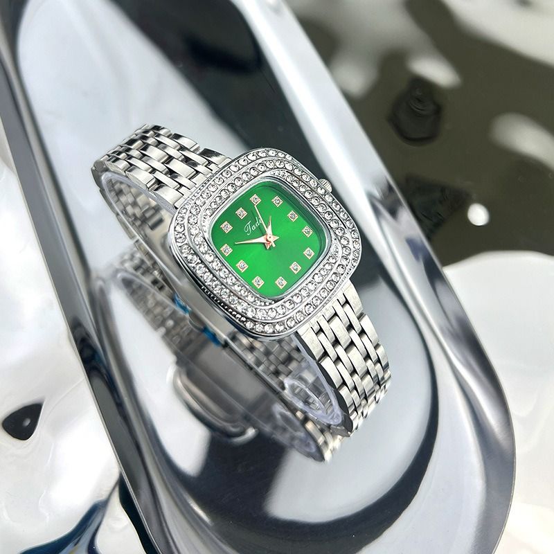 2024Fashion Ladies New Version Hot Selling Diamonds Inlaid Personalized Square Small Green Metal Retro Watches Colored Crystal Women's Girl Students Dress Decoration Watches