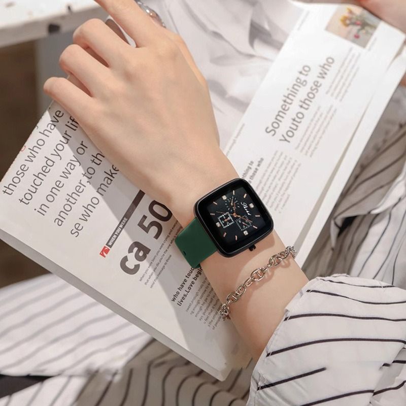 2024 Foreign trade new silicone strap square neutral watch for men and women couples brown, green, red, black decorative casual quartz watches wholesale for men and women