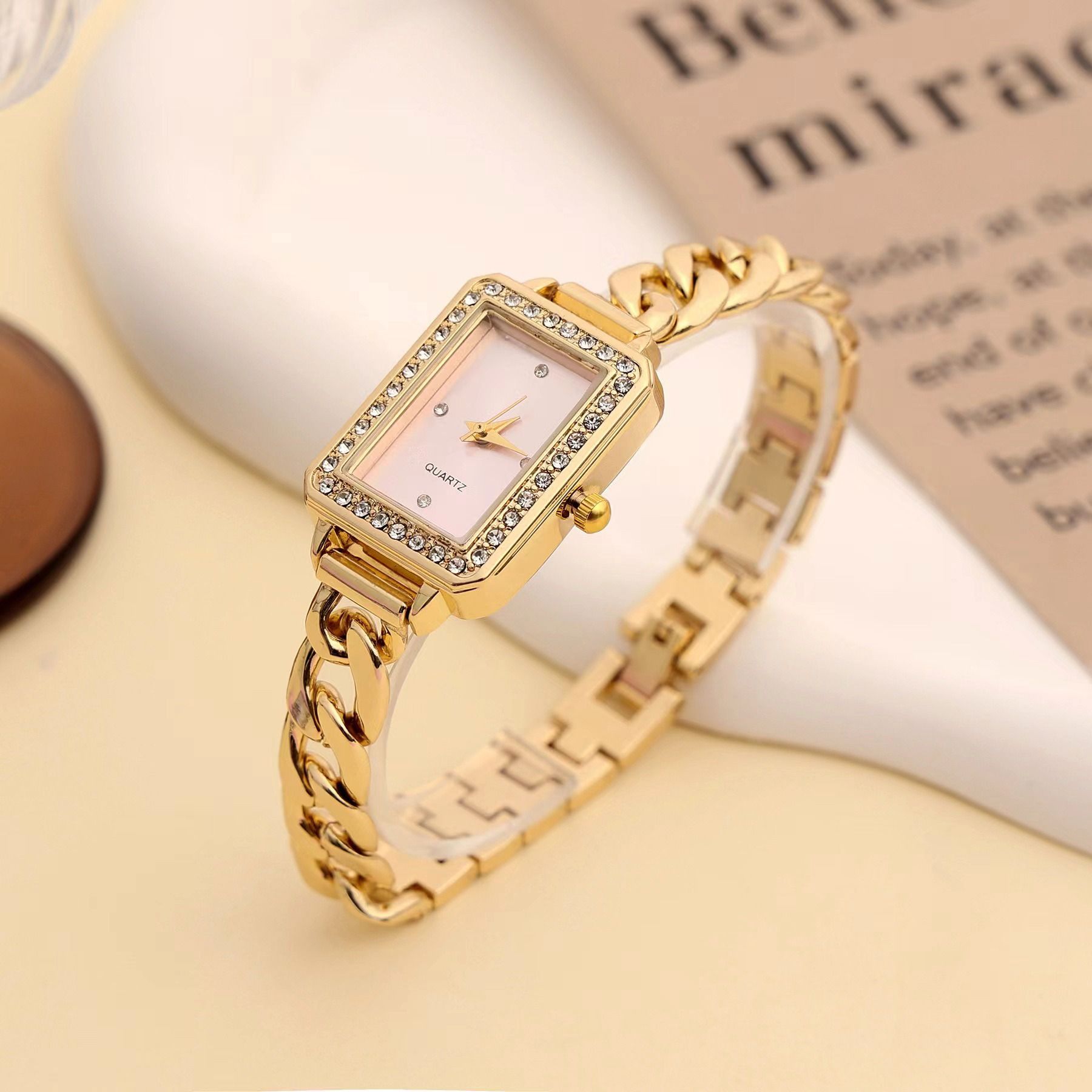 Africa 2024 new rectangular diamond-encrusted watch gold cross-border bracelet fashion watch Metal alloy steel watch temperament fashion women's watch