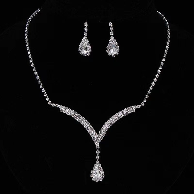 2024 New Style Metal Claw Chain Rhinestone Wedding Necklace Bride Necklace Earrings Jewelry Set Wholesale Light Luxury High-end Evening Party Accessories