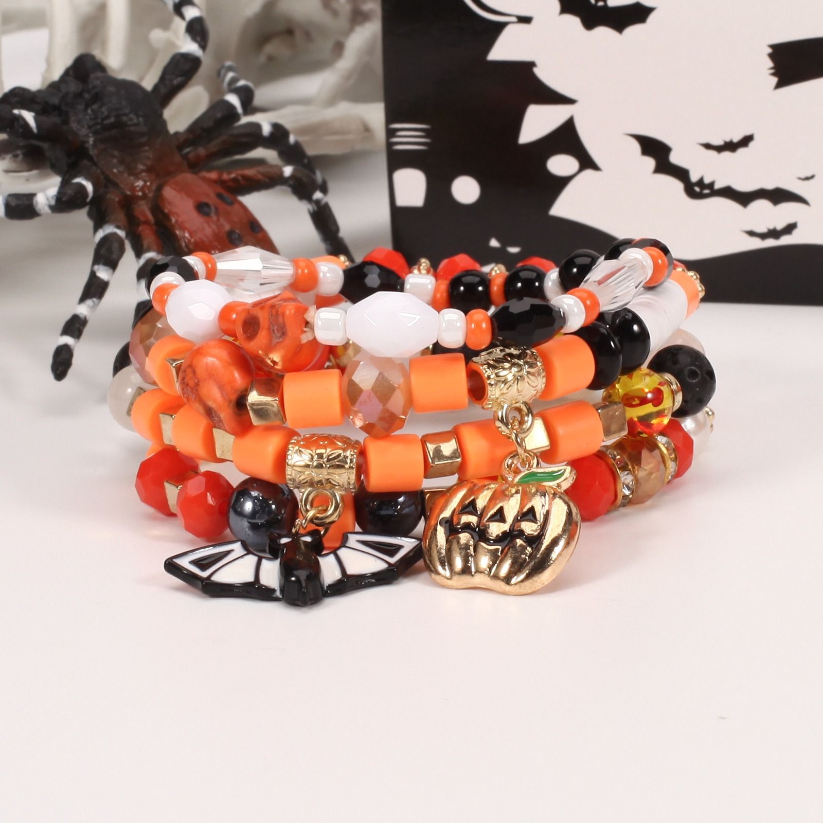 Halloween multi-layer bat pumpkin spider bracelet Snowman Snowflake Christmas tree old man deer hat pendant Artificial crystal polymer clay beaded pie opponents string Halloween