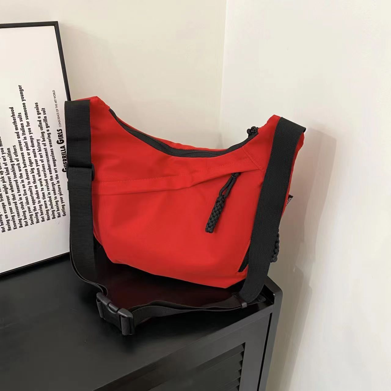 2024 Cross-border women's bag simple fashion dumpling bag lightweight large capacity crossbody bag students every class shoulder bag