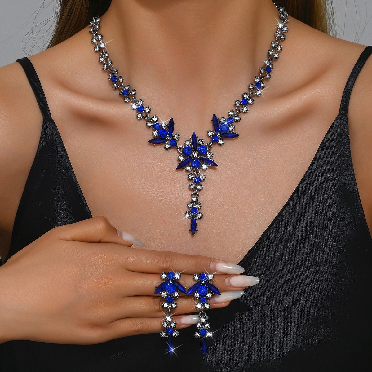 Africa 2024 new temperament long pendant rose red necklace earrings set fashion dress 100 with a fresh sweet lady necklace earrings