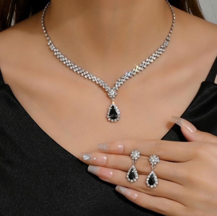 Bride jewelry set cross border explosive necklace earrings personality trend wedding ladies set evening dress accessories Bride earrings + collar 2-piece set