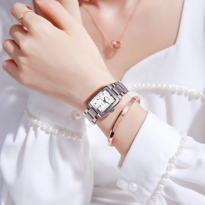 2025 Africa Europe America New Women's Watch Fashion Burst Niche Light Luxury Retro Wine Barrel 30 Meters Waterproof Women's Watch Square Ins Wind Small Dial Watch Antique Style