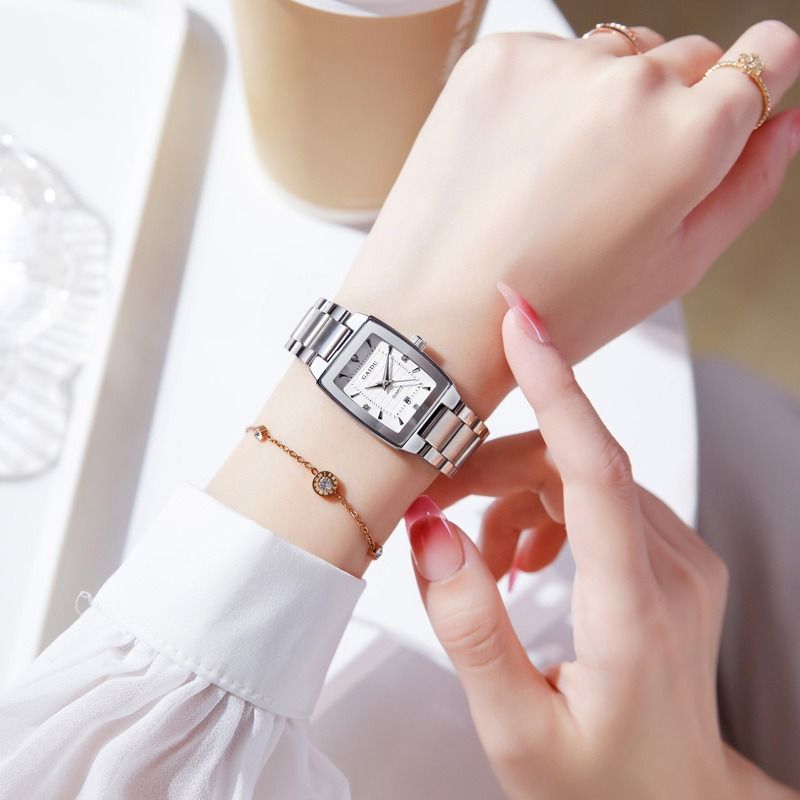 2025 Africa Europe America New Women's Watch Fashion Burst Niche Light Luxury Retro Wine Barrel 30 Meters Waterproof Women's Watch Square Ins Wind Small Dial Watch Antique Style
