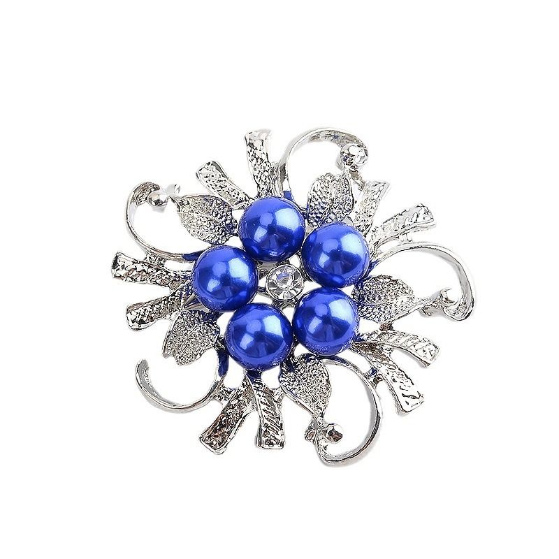 2025 Africa Europe America Fashion Silk Scarf Buckle Anti-slip Alloy High-grade Korean Version Diamond-set Pearl Brooch Rhine-diamond Clothing Pin Corsage Plant & Flower Elements Simple Fashion Style