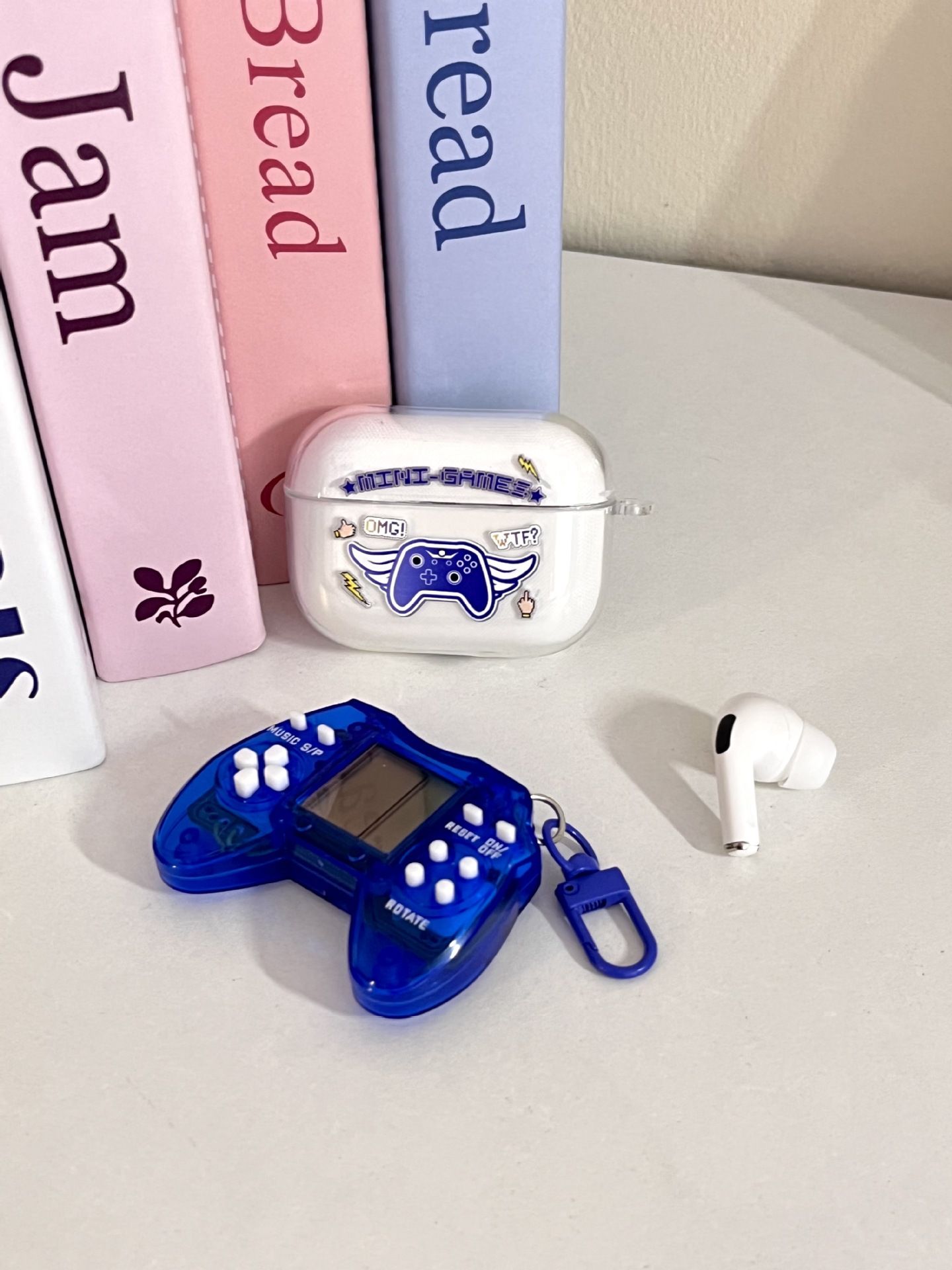 TWS-03 Sanrio Cute Bluetooth Wireless Earphone with TETRIS gaming comsole Toy Kids Birthday Gift set Tetris console HiFi Sound Airpods Pro2 Noise Reduction Earpods Kids Gift Set Bluetooth Headset buds