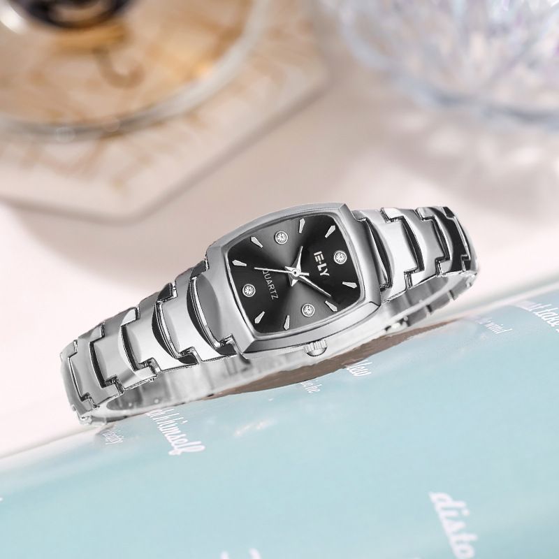 Fashion Lady Watch Steel Band Girl Quartz Watch Analog Watch Wrist Watch For Women Birthday Gift Women's Watch Luxury Ladies Watch wristwatch Women bracelet with Watch Adjuster Silver Watch Gold Watch