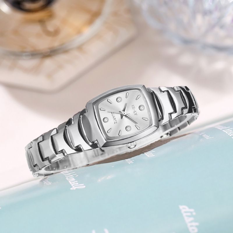Fashion Lady Watch Steel Band Girl Quartz Watch Analog Watch Wrist Watch For Women Birthday Gift Women's Watch Luxury Ladies Watch wristwatch Women bracelet with Watch Adjuster Silver Watch Gold Watch