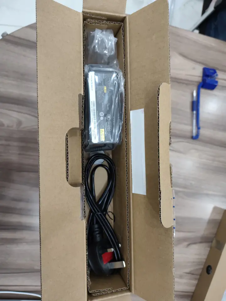 NEC VersaPro VEE11/R5X360: A Compact and Affordable Touchscreen Laptop with Intel Celeron for Everyday Use