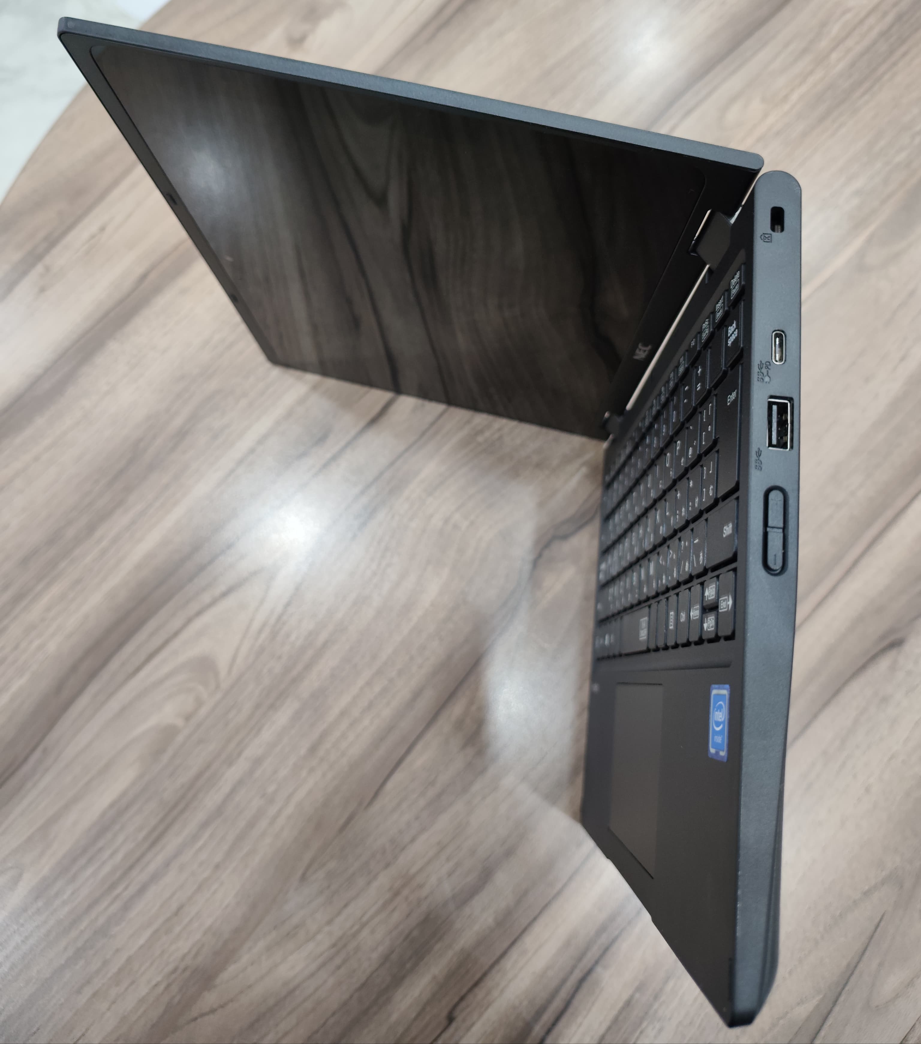 NEC VersaPro VEE11/R5X360: A Compact and Affordable Touchscreen Laptop with Intel Celeron for Everyday Use