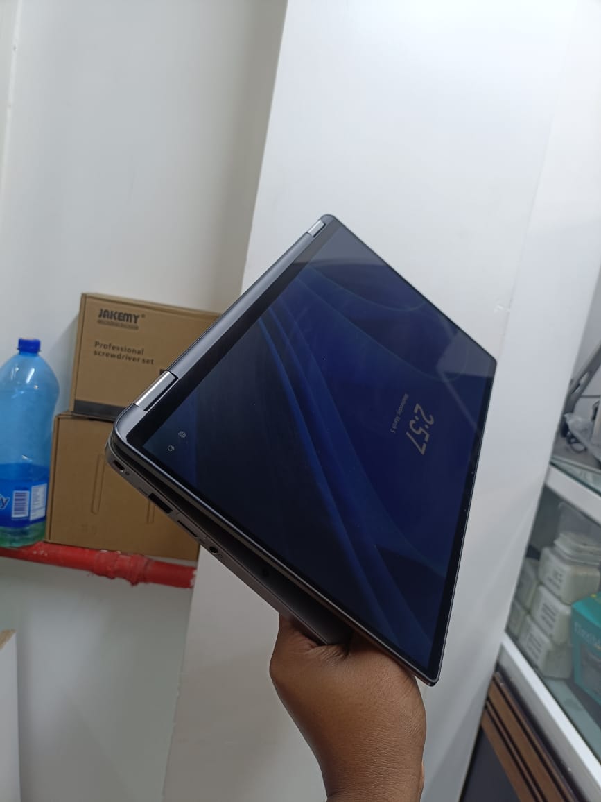 VERY PORTABLE AND EFFICIENT DELL LATITUDE 7400 2 IN 1 COI5 16GBRAM MEMORY 512GBSSD X360 TOUCH SCREEN