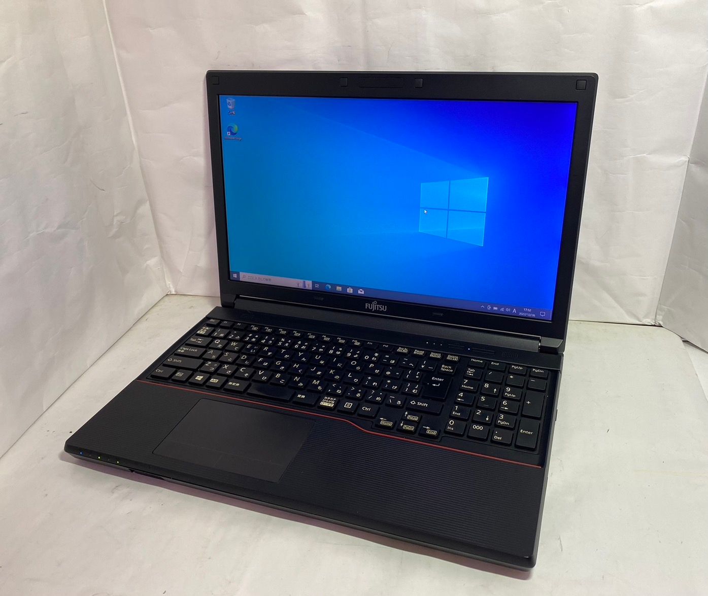 Fujitsu Lifebook A574/H is a reliable business laptop featuring an Intel Core i5 processor, 8GB of RAM, and a 500GB HDD. It’s designed for everyday computing tasks such as web browsing, office work, a