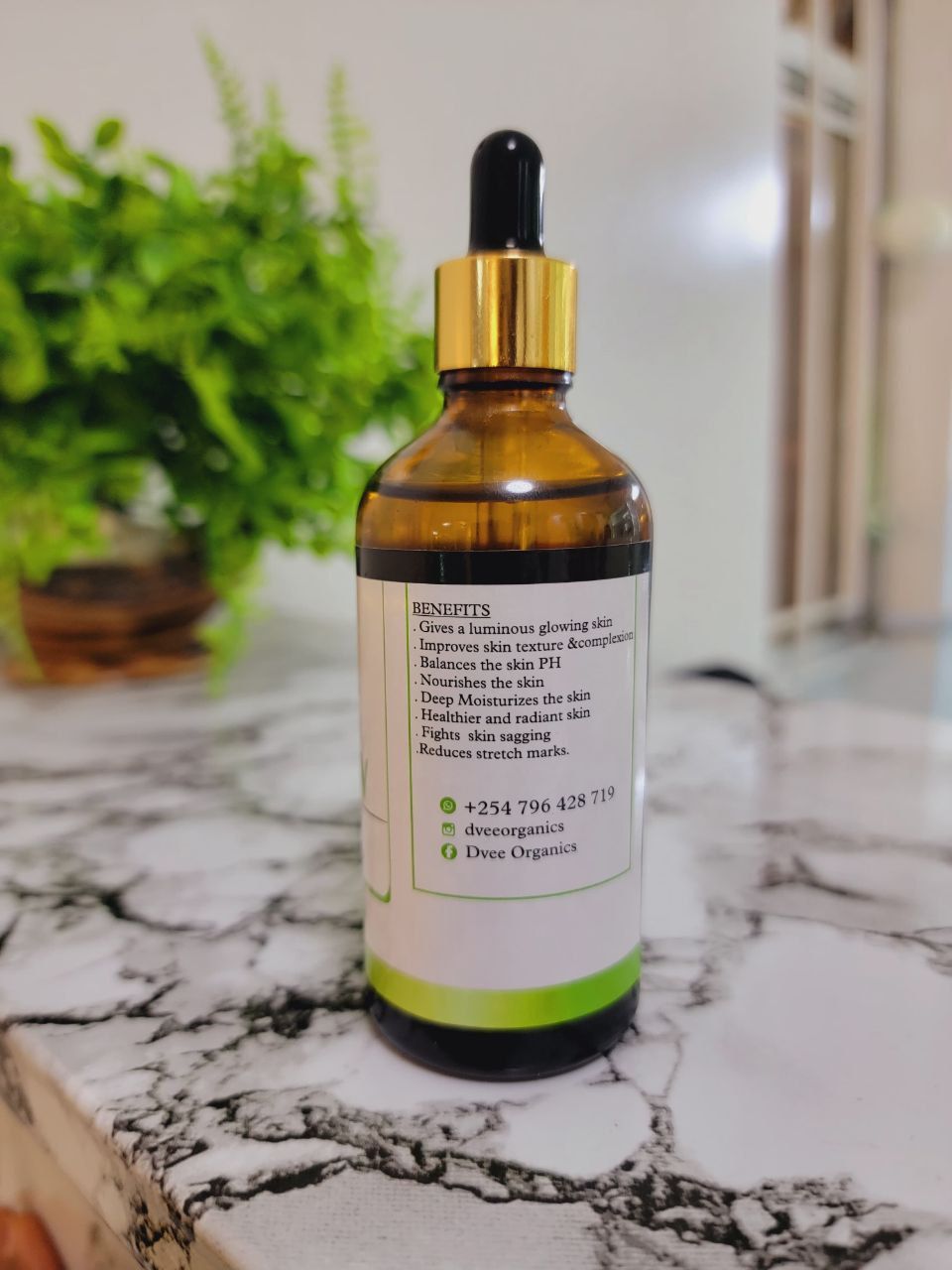 Secret Glow Oil - Dvee Organics - Glass Skin Glow Appearance