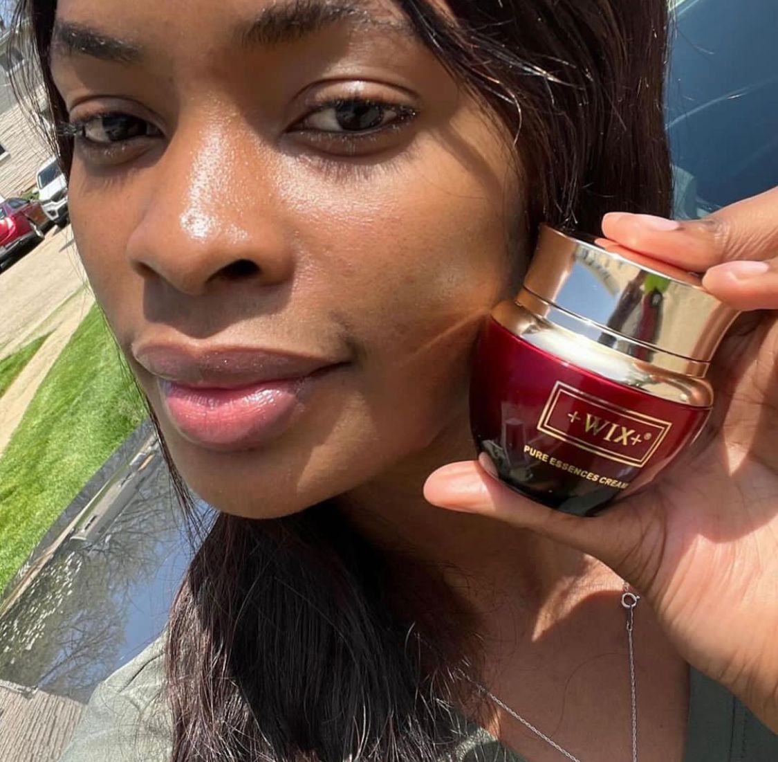 WIX COCOA BUTTER Face Body Smoothening Brightens Deeply Repairs Cell Regeneration Replenish Skin Elasticity Keeps Skin Plump with Moisture