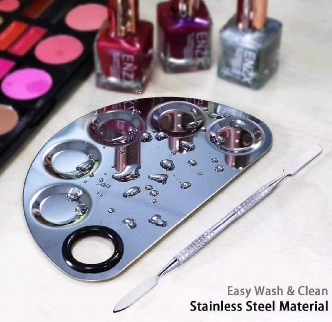 Makeup Blending Tray Foundation Tray Stainless Steel Easy to Clean Professional Makeup Tools for Beginners MUA Makeup Artist