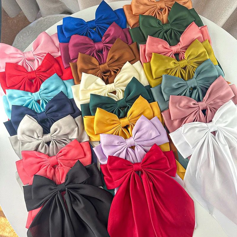 Big Bow Silk Satin Coquette Baddie Bow Knot Hair Clips for Women Trendy Hair Bow Large Sweet Barettes Bow French Barettes Hair Clips for Thick Thin Hair Grosgrain Bowknot Aesthetic Hair Ribbons