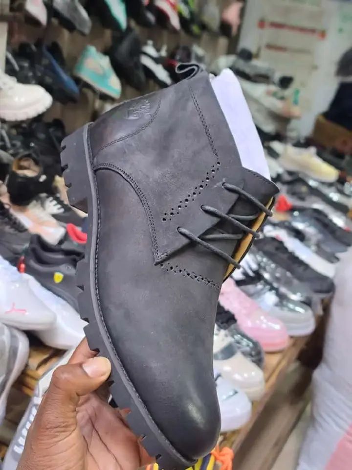 High Quality ORIGINAL TIMBERLAND. CHELSEA BOOTS.