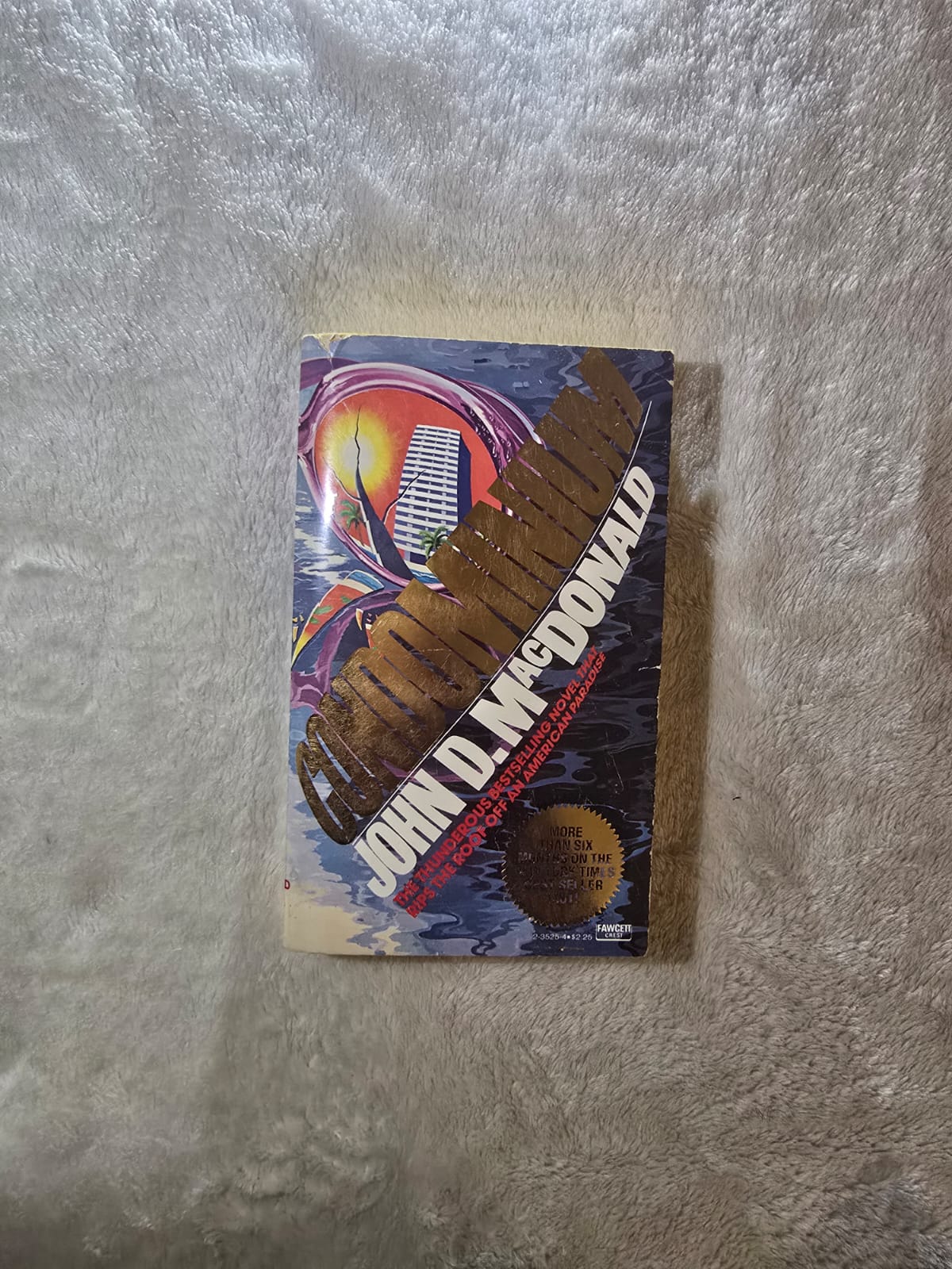 Condominium – Preowned Copy | Classic Thriller & Suspense Novel