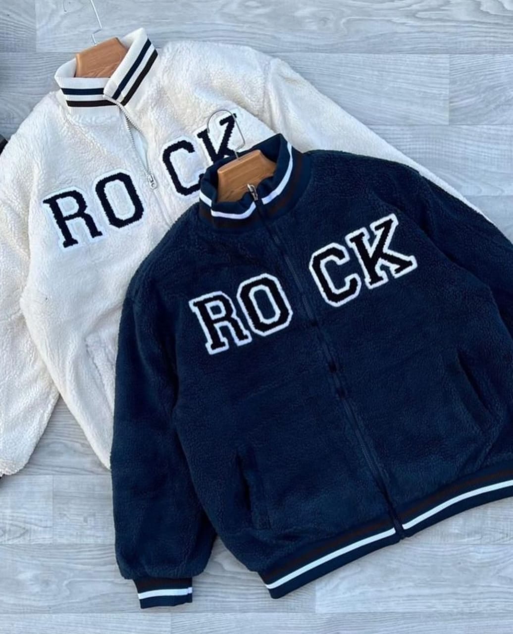 Men's Warm Fleece Bomber Jacket - Timeless Design, Cozy Fleece Material for Ultimate Warmth. A Stylish and Versatile Jacket Perfect for Cold Weather, Casual Outings, and Everyday Comfort