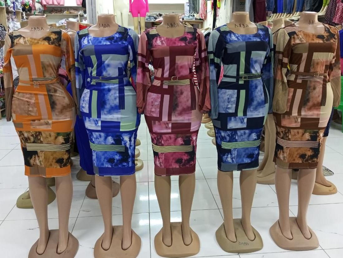 BEAUTIFUL KNEE LENGTH DRESSES FOR LADIES