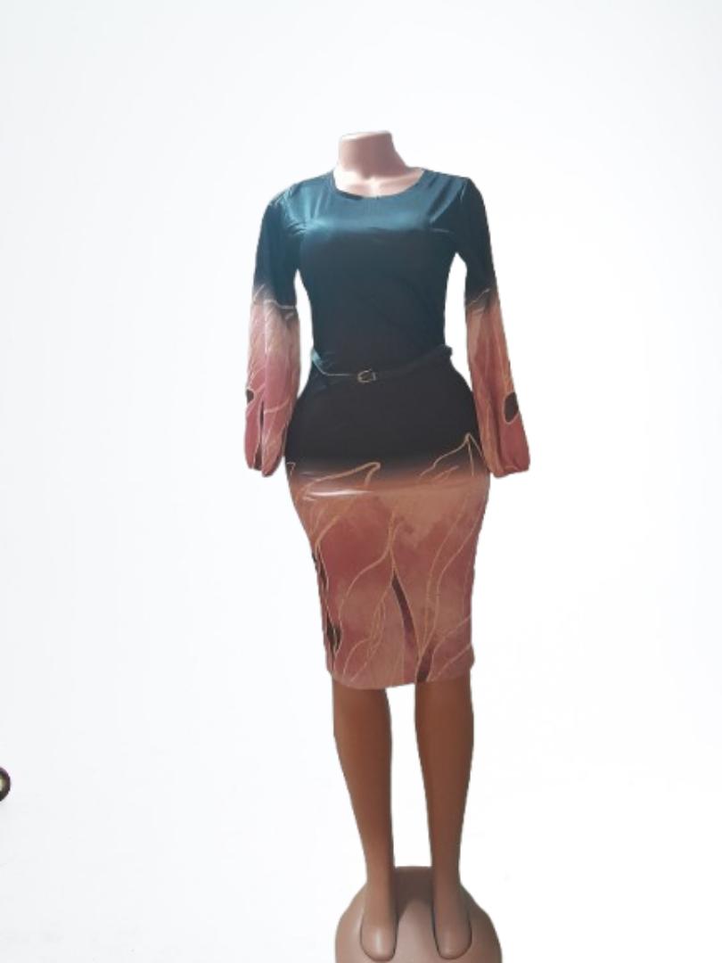 BEAUTIFUL KNEE LENGTH DRESSES FOR LADIES
