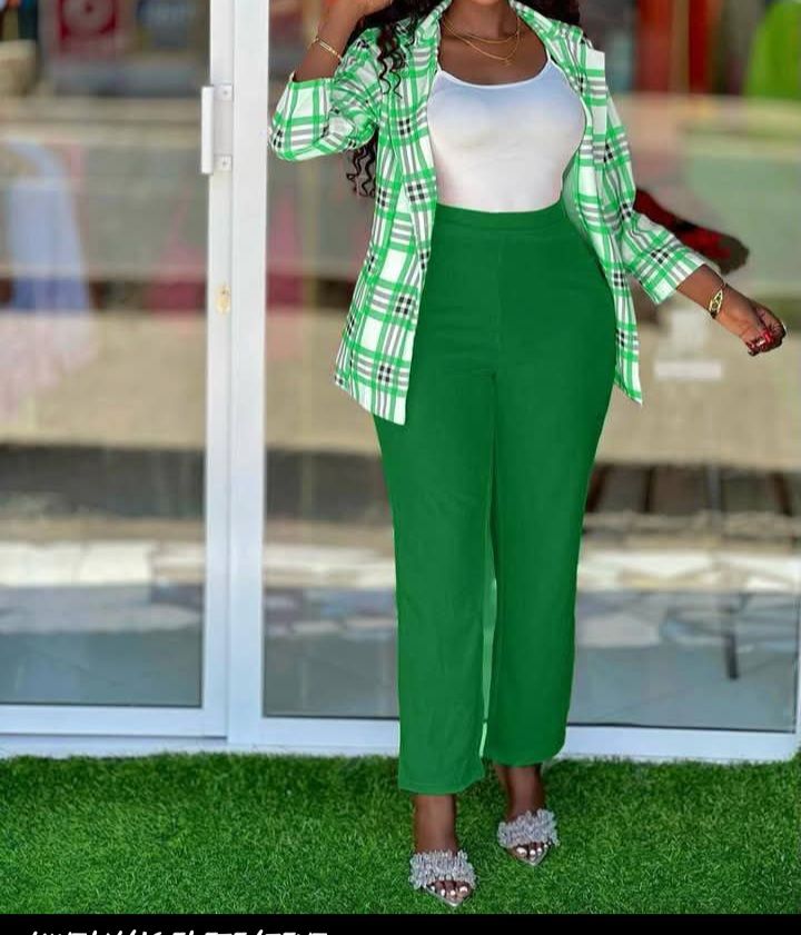 BEAUTIFUL THREE PIECE OUTFIT FOR LADIES
