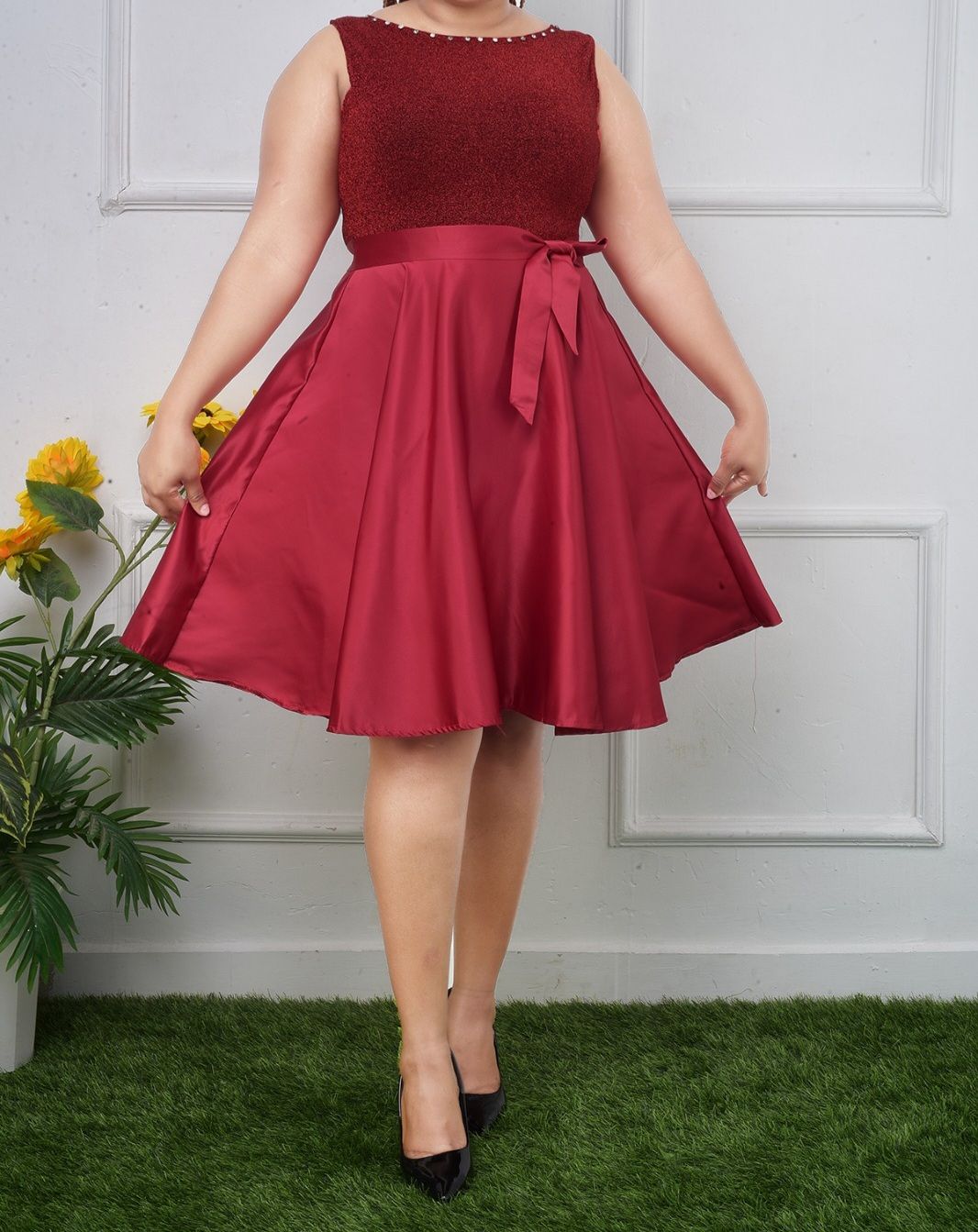 ELEGANT KNEE LENGTH CIRCULAR SATIN DRESS