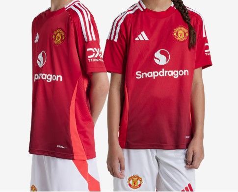 KIDS 2024/25 MANCHESTER UNITED JERSEY AND A PAIR OF SHORTS, UNISEX