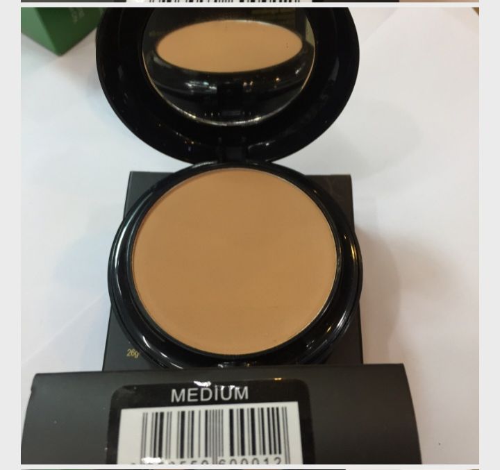 SLEEK MAKEUP, POWDER PLUS FOUNDATION. HAS A FREE GIFT OF 38ML FOUNDATION