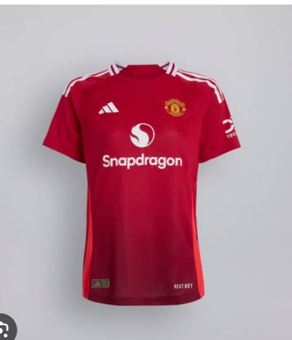 KIDS 2024/25 MANCHESTER UNITED JERSEY AND A PAIR OF SHORTS, UNISEX