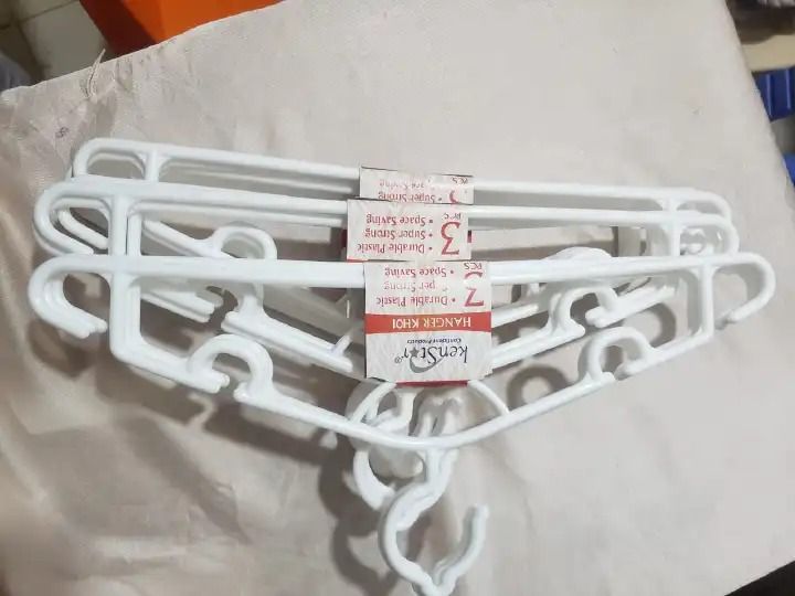 1 Dozen (12Pcs) High Quality Plastic Normal Clothes Hangers, Closet Organization and Display Tools