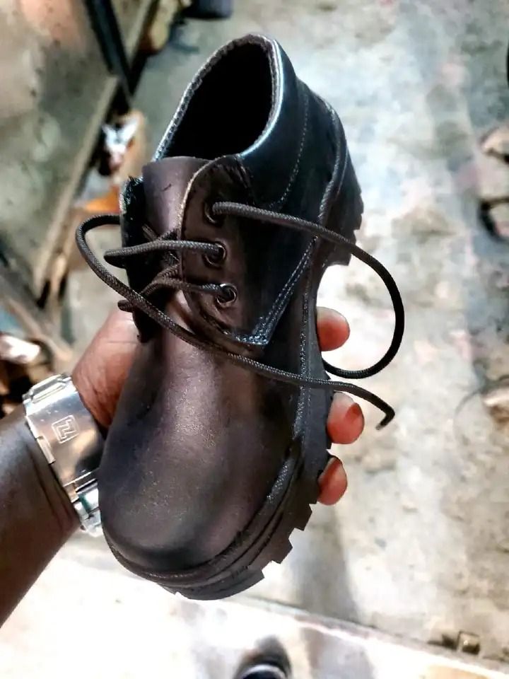 Unisex Fashion Geniune Back To School Shoes BACK TO SCHOOL LEATHER SHOES GENUINE (Sole Vision Rough ) all sizes available
