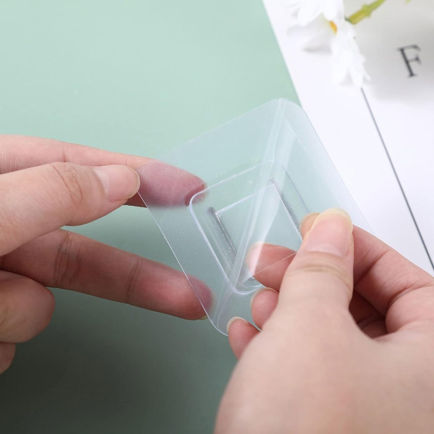 Wall Hooks,Self Adhesive Hooks - 2 / 4 / 8 /10 pairs Wall Hooks Double-Sided Adhesive Hanger Strong Transparent Hooks Suction Cup Sucker Wall Storage Holder for Kitchen Bathroo