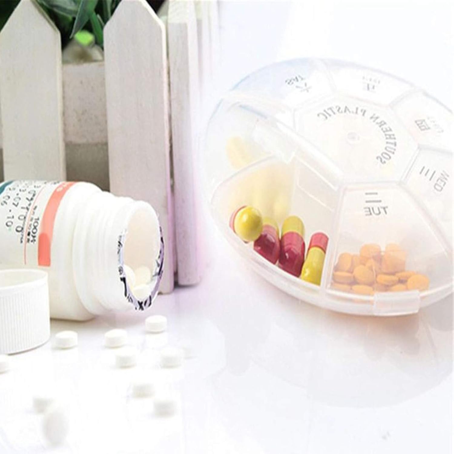 7 Grids Portable Weekly Pill Storage Box Case Container Mini Medicine Organizer