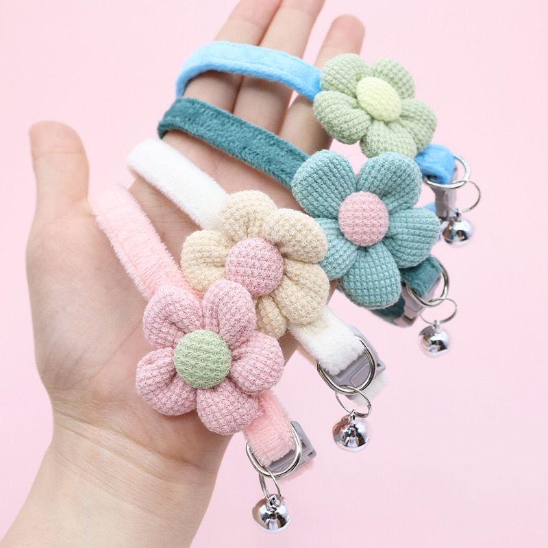 Cat Collar with Bell,  Solid & Safe Collars for Cats,Pet Collar, Breakaway Cat Collar Charms