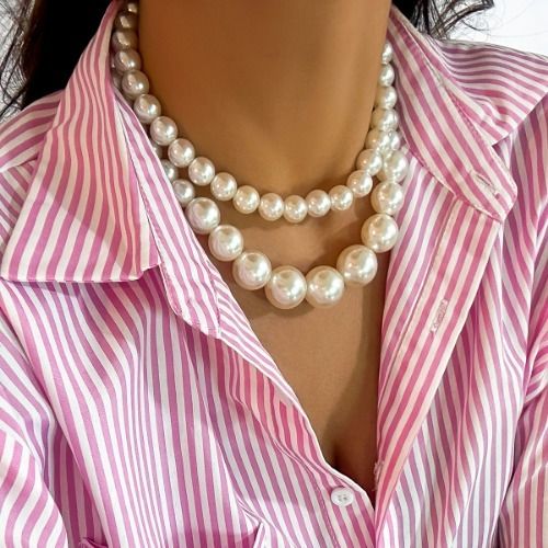 Pearl Choker Necklace for Women Faux Pearl Ladies Necklaces Summer Layered Pearl Necklace Big Chunky Pearl Necklace Fashion Lady Jewelry Gifts