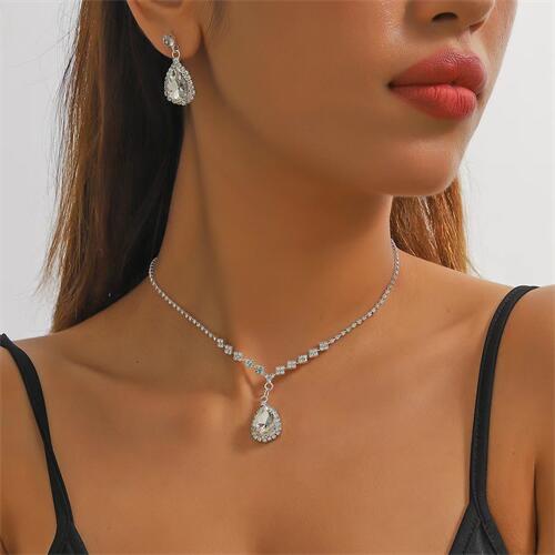 Prom Jewelry Set for Women Ladies Bridal Wedding Jewelry Sets for Brides Rhinestone Necklace and Earring Sets for Women Elegant Formal Bling Jewelry Sets for Woman Lady Evening Wear