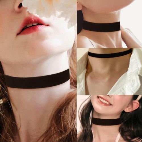 Black Choker Necklace for Women Black Velvet Choker Set of Classic Gothic Adjustable Choker Necklaces Lace Choker for Teen 5 Pcs / 1 Pcs Woman