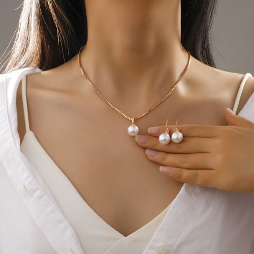 Pearl Necklace Earrings Set for Ladies Women Silver Gold Plated, Pearl Jewelry Set Adjustable Pearl Choker Necklace Pearl Drop Earrings Dainty Wedding Pearl Jewelry
