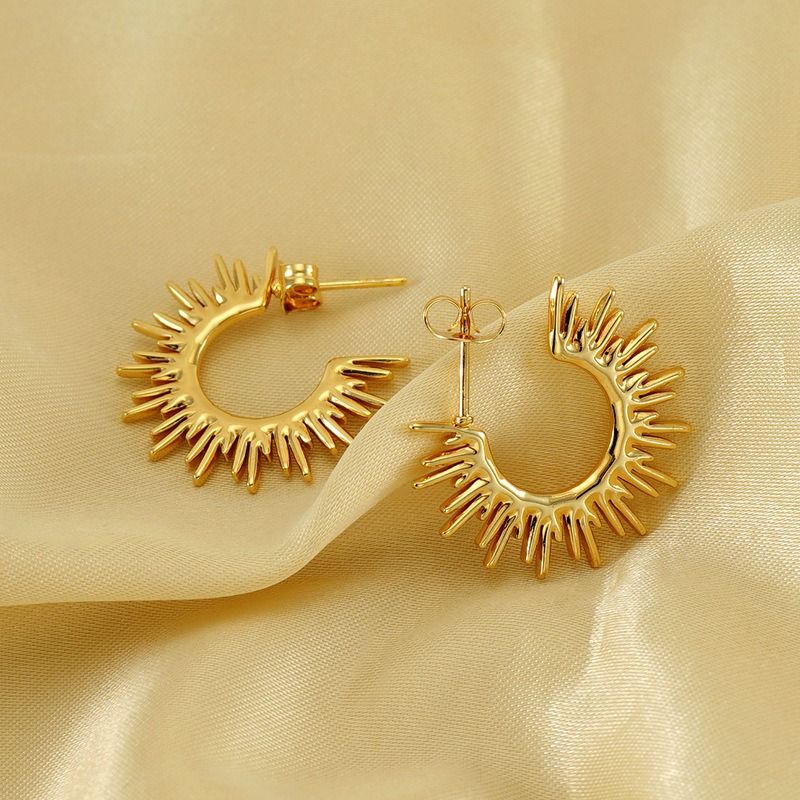 Fan-Shaped SUNFLOWER Earrings for Women Simple Graceful Vintage Earrings Irregular with Personality Niche High-Grade Earrings