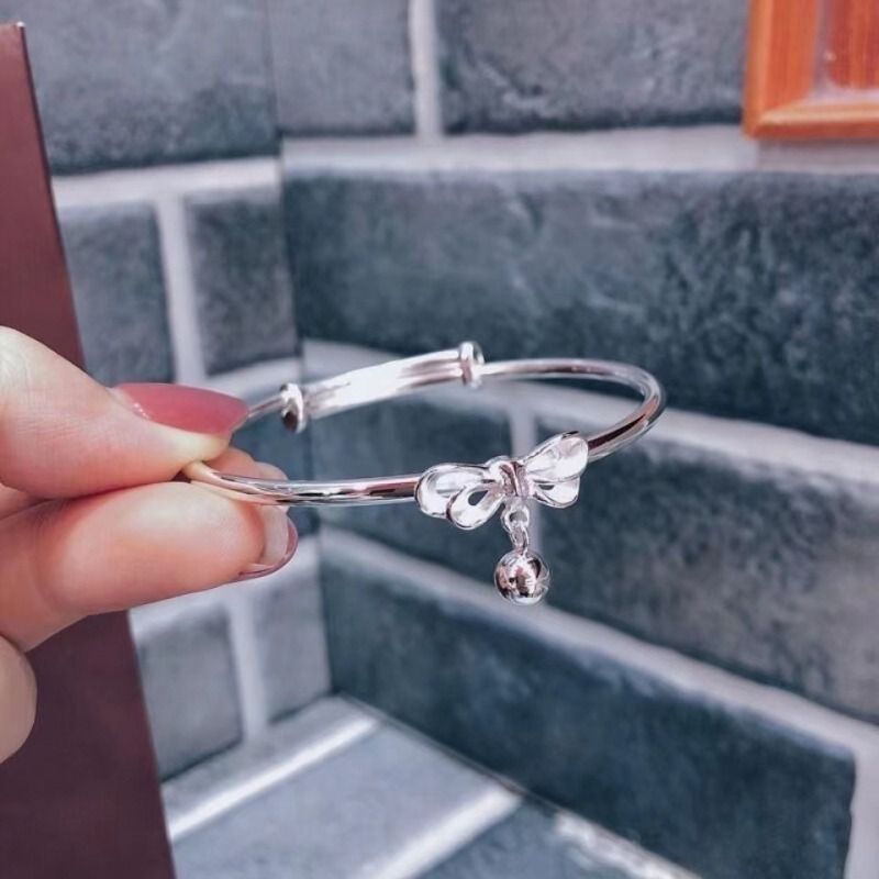 Bow Bracelet for Women Ladies - Silver Butterfly Charm Bracelet with Bell, Adjustable Dainty Jewelry Gift for Wife/Girlfriend‌
