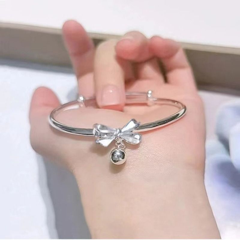 Bow Bracelet for Women Ladies - Silver Butterfly Charm Bracelet with Bell, Adjustable Dainty Jewelry Gift for Wife/Girlfriend‌