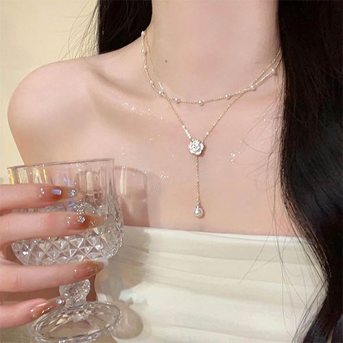 Layered Pearl Camellia Choker Necklace for Women Ladies Gold Pearl Y Lariat Necklace Enamel Rose Flower Pendant Necklace White Camellia Pearl Necklace Jewelry Gifts