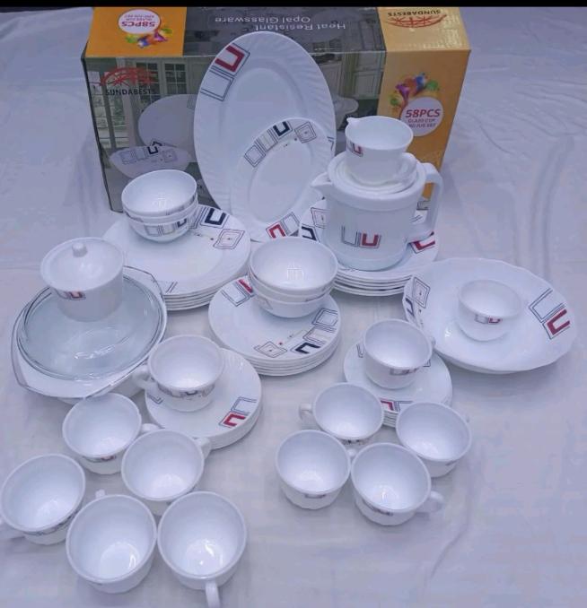 Ceramic Dinner Set 58 Pcs;Simple and elegant with a high gloss finish, this 58 piece dinner set would look stunning and is the perfect choice to complement your