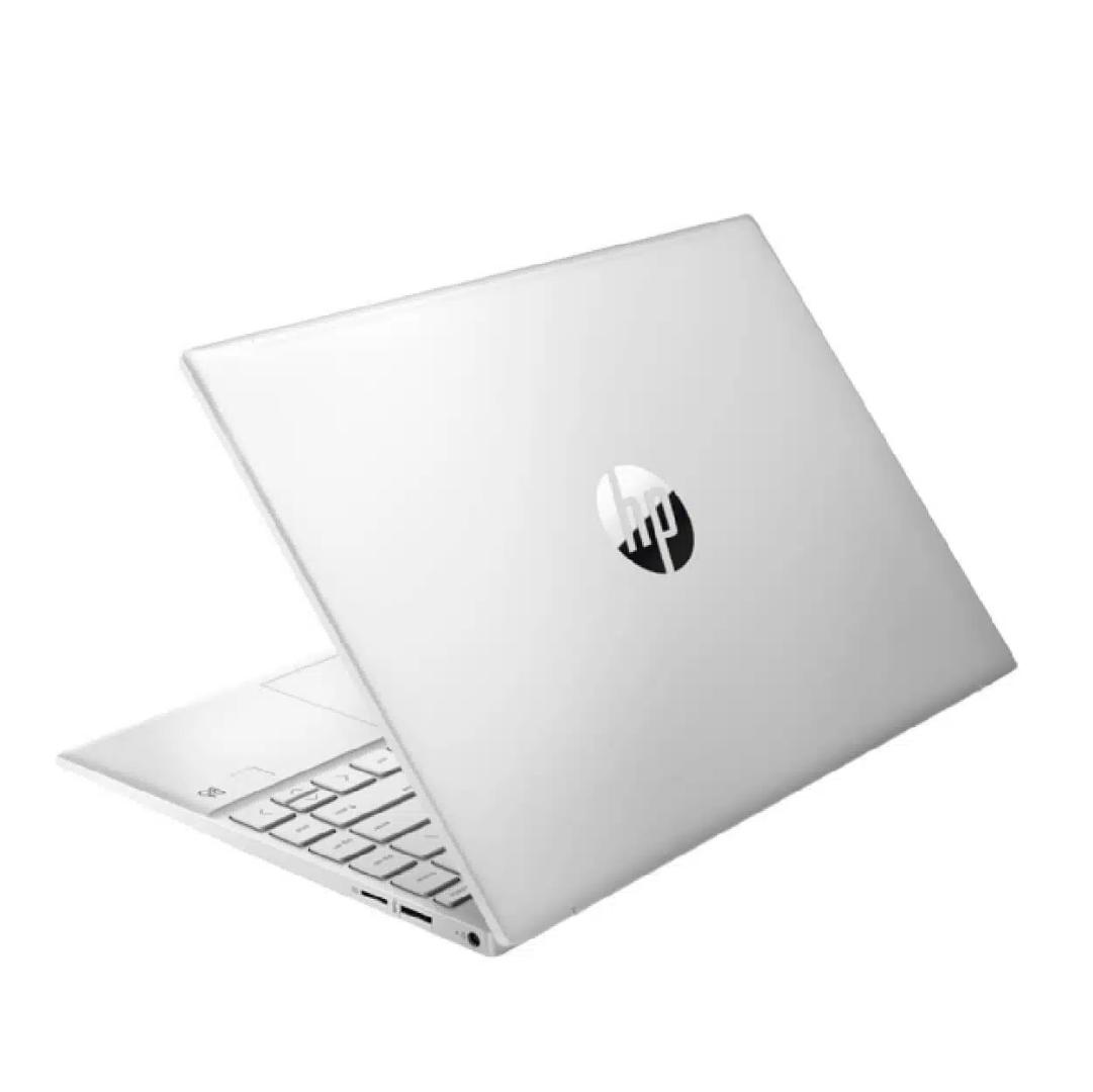 🦋🦋Hp pavilion 13 coi5 8gb ram 256 ssd 8th generation