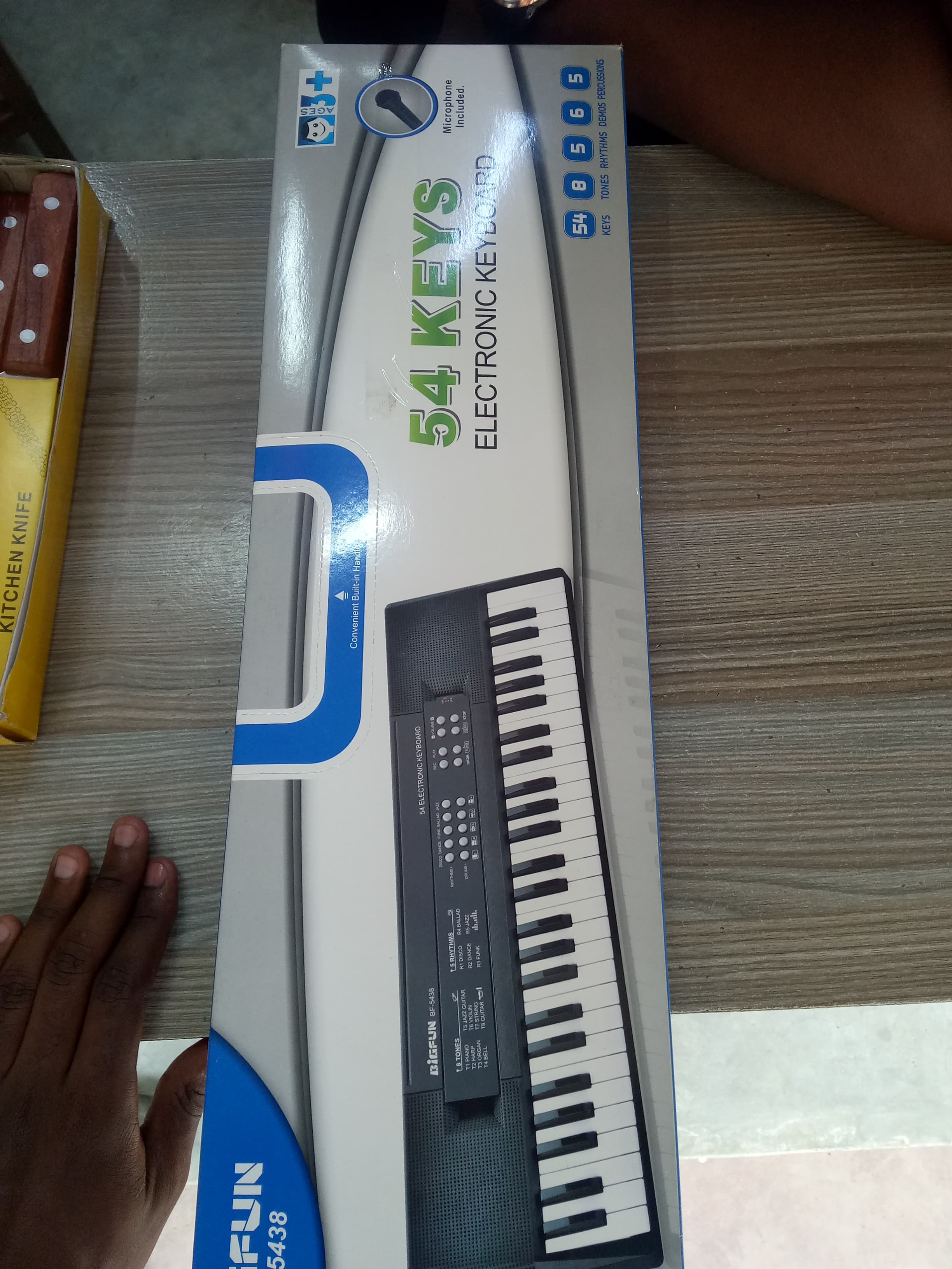 🎉 Kilimall Anniversary Deal – 54-Key Electronic Keyboard Piano with Microphone & Adapter – Ideal for Kids, Beginners & Home Music Practice 🎹